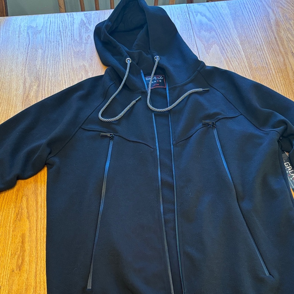 Galaxy By Harvic Black Sweatshirt - Picture 2 of 7